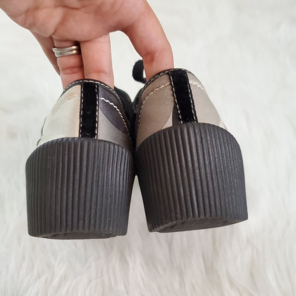 **Coach Nia Sz 6.5 Sateen Wedge Sneakers - Picture 5 of 9